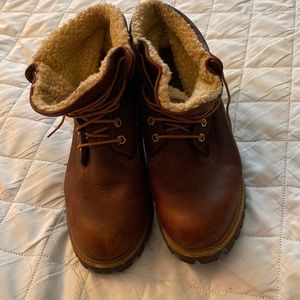 Timberlands brown wore few times to big for me